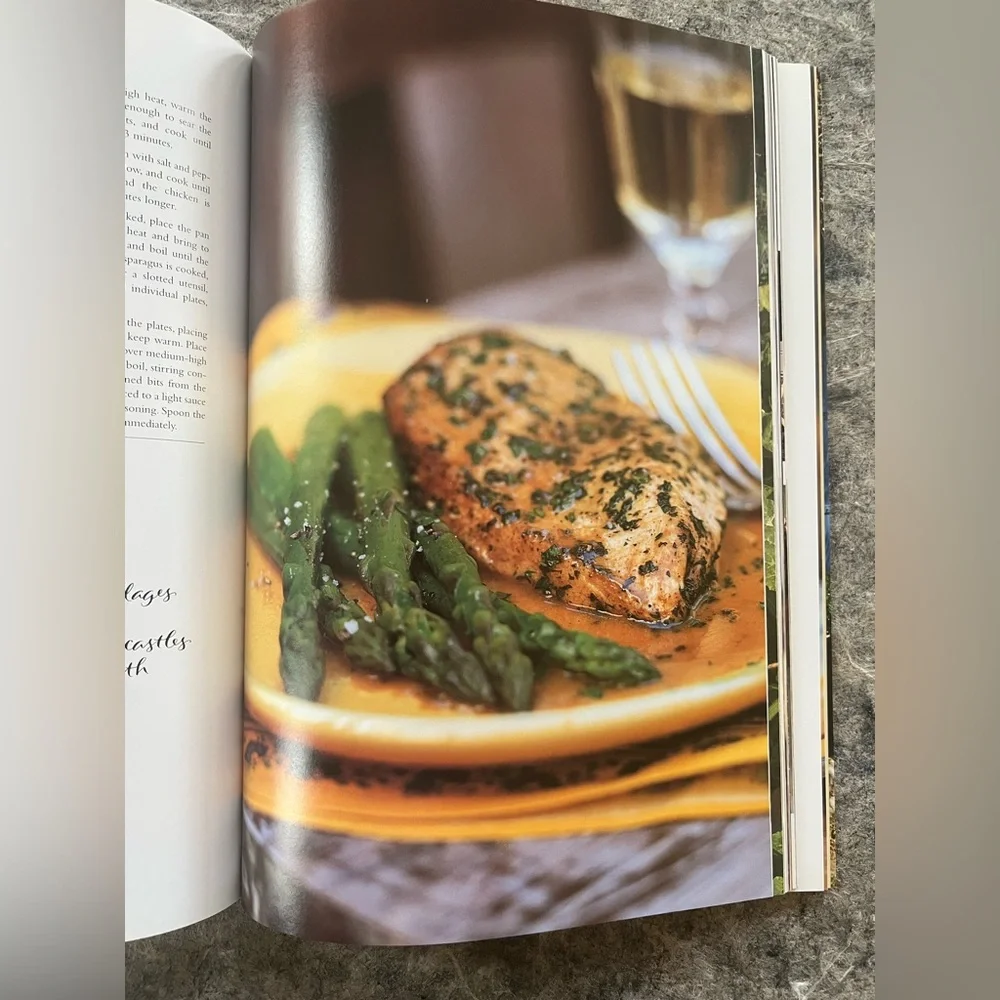 Savoring Provence, Cookbook from Williams Sonoma by Diane Holuigue